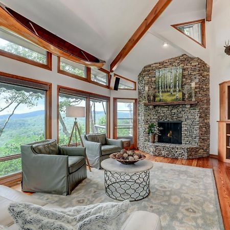 Falken Haus - Relax In Seclusion With Panoramic Lake Views 재스퍼 외부 사진